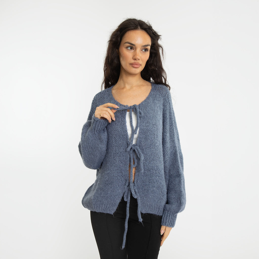 Cardigan oversize avec des nœuds