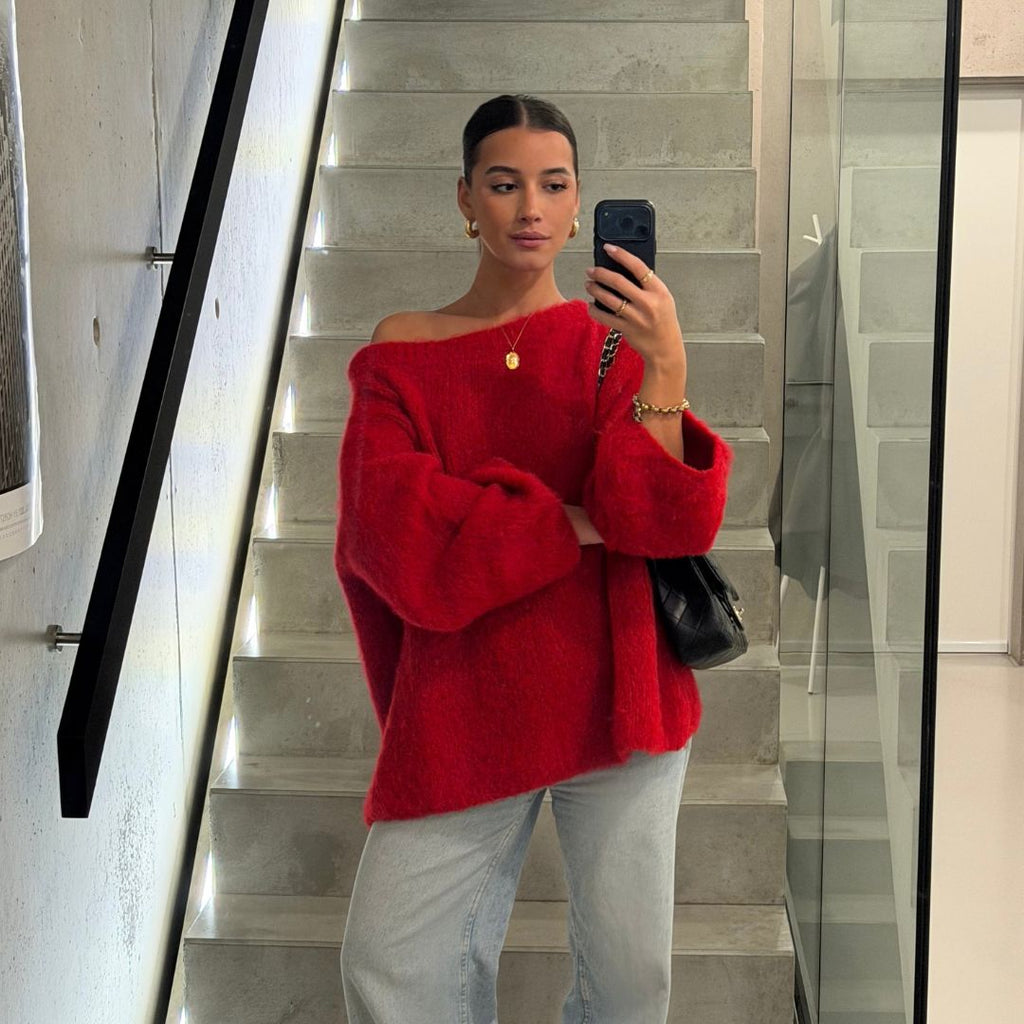 Pull à épaules dénudées ultra-doux en maille