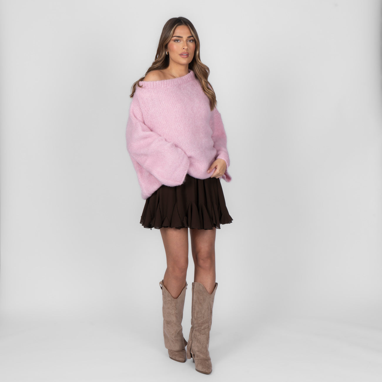 Pull à épaules dénudées ultra-doux en maille