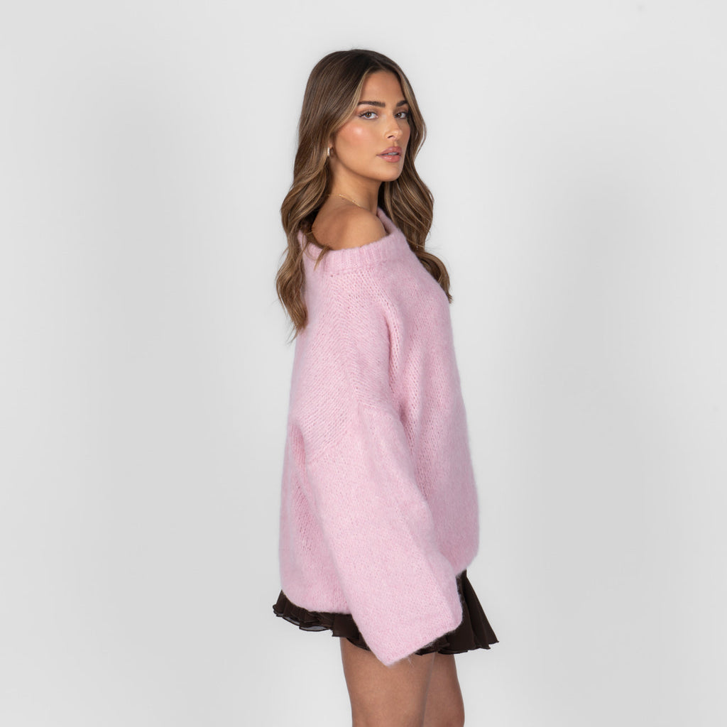 Pull à épaules dénudées ultra-doux en maille