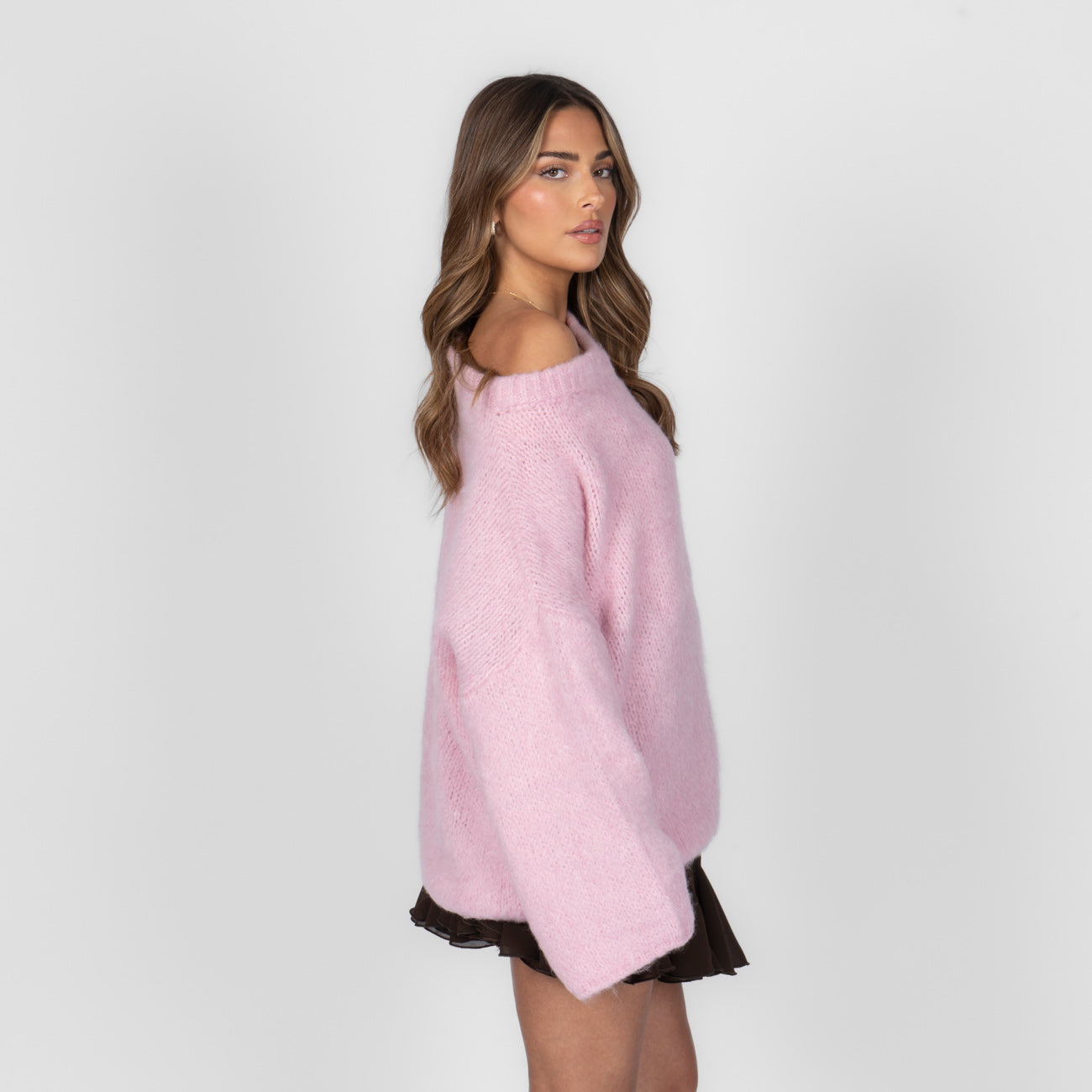 Pull à épaules dénudées ultra-doux en maille