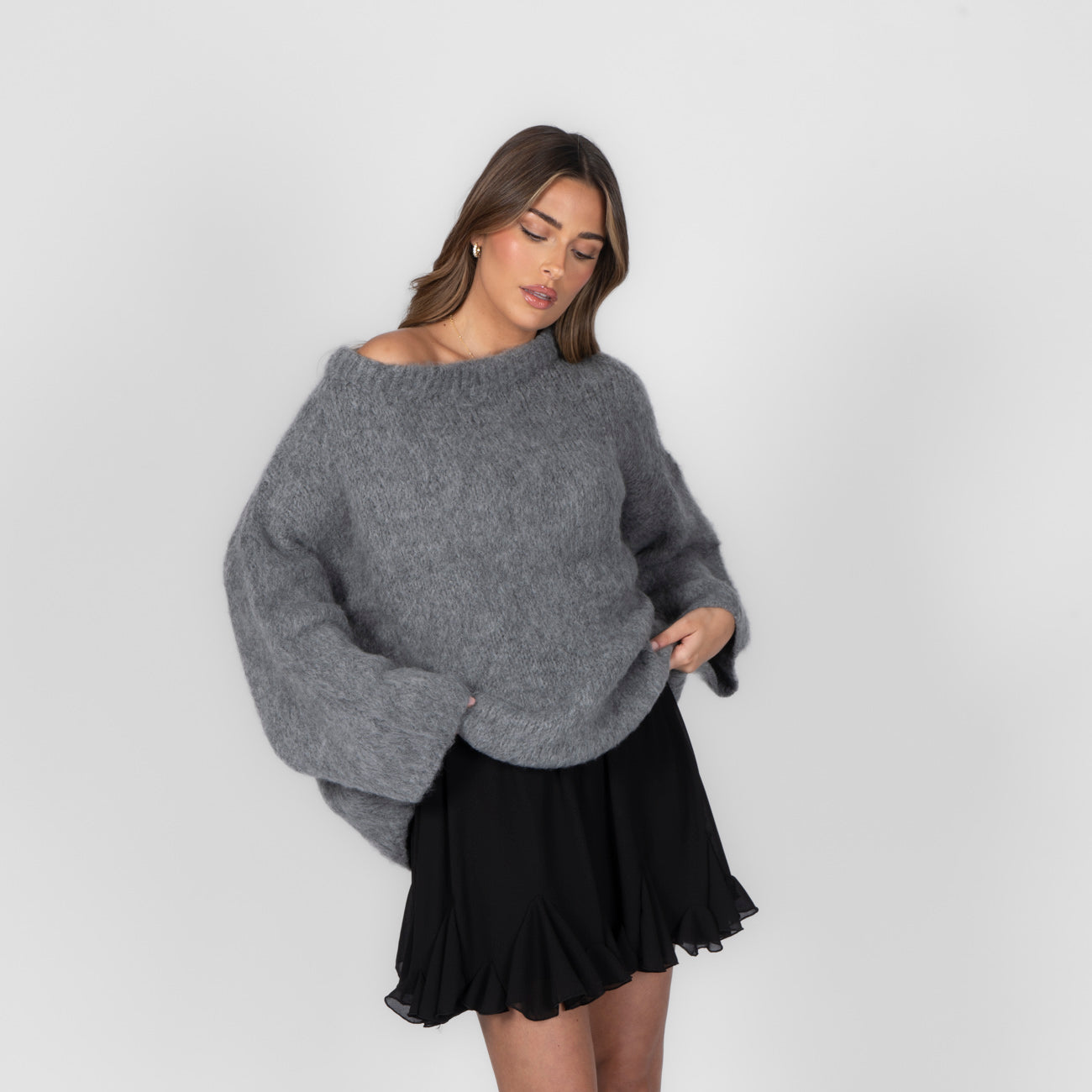 Pull à épaules dénudées ultra-doux en maille