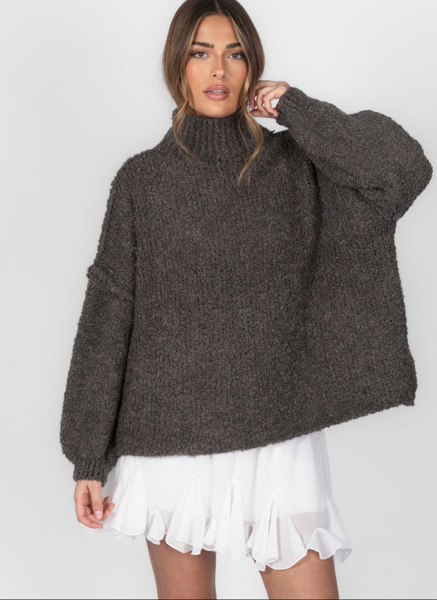 Pull oversize en bouclé «CasualCozy»