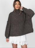 Pull oversize en bouclé «CasualCozy»