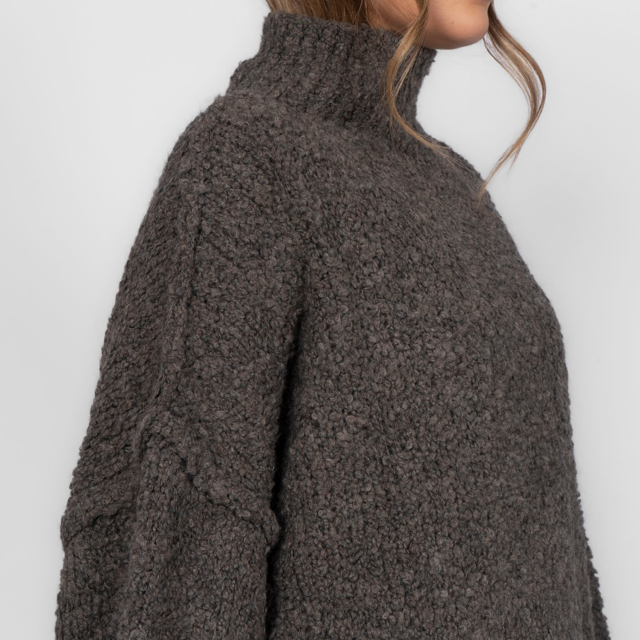 Pull oversize en bouclé «CasualCozy»
