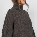 Pull oversize en bouclé «CasualCozy»