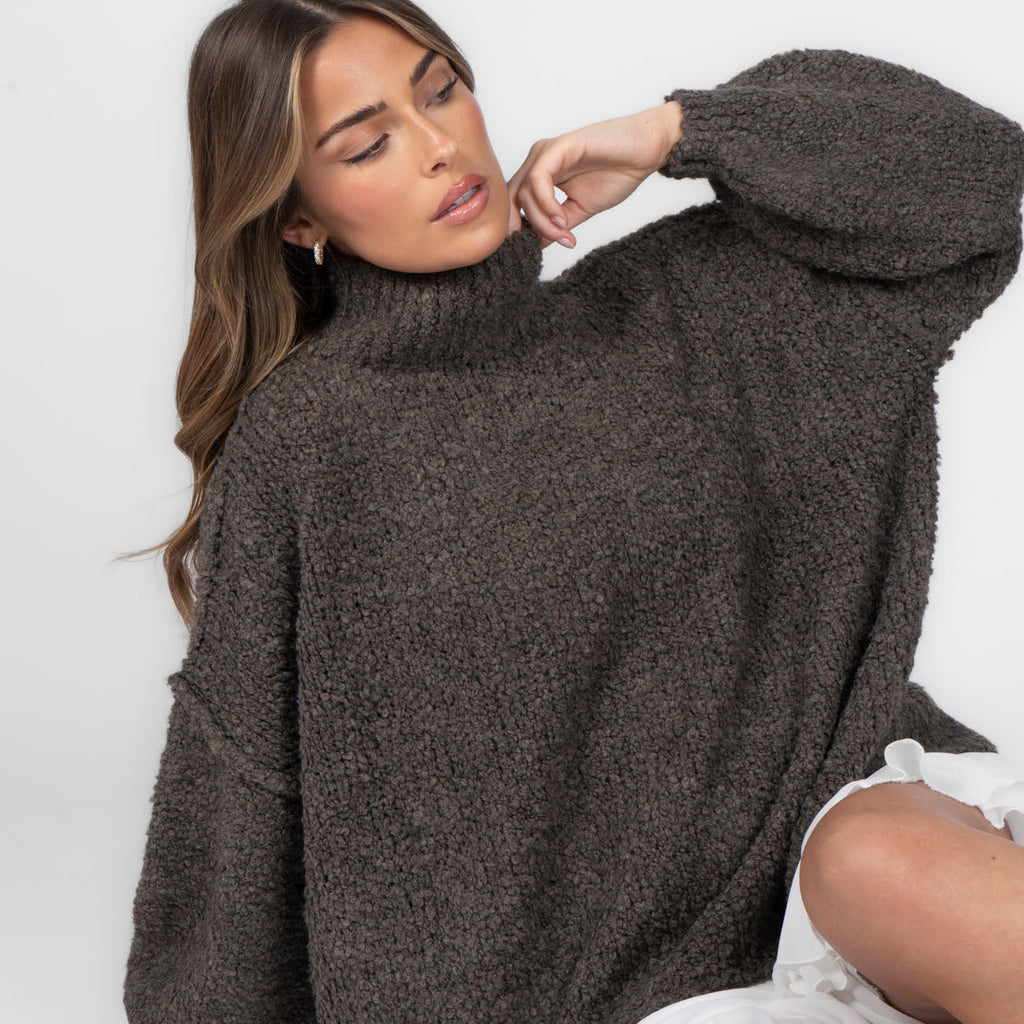 Pull oversize en bouclé «CasualCozy»