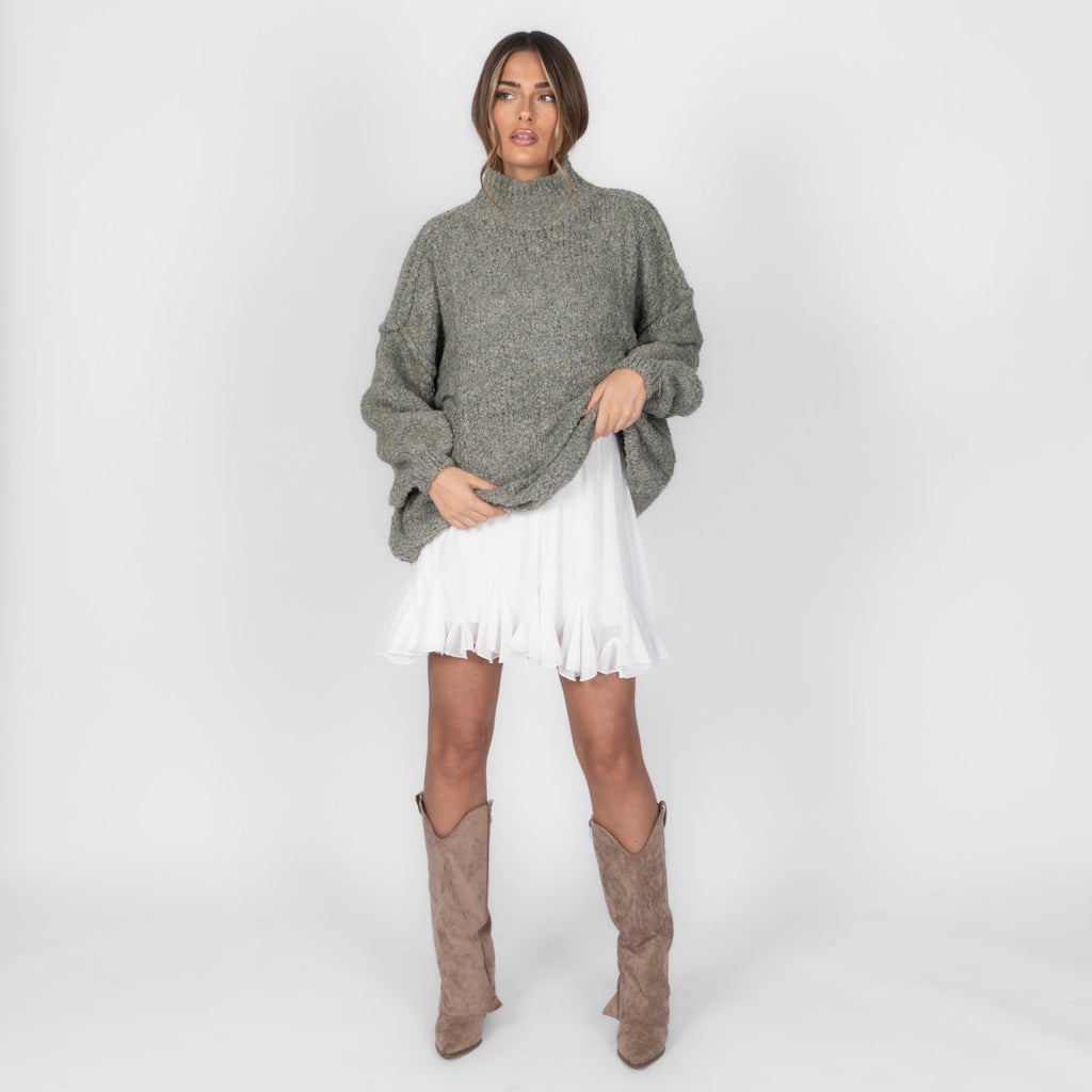 Pull oversize en bouclé «CasualCozy»