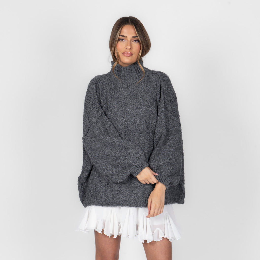 Pull oversize en bouclé «CasualCozy»