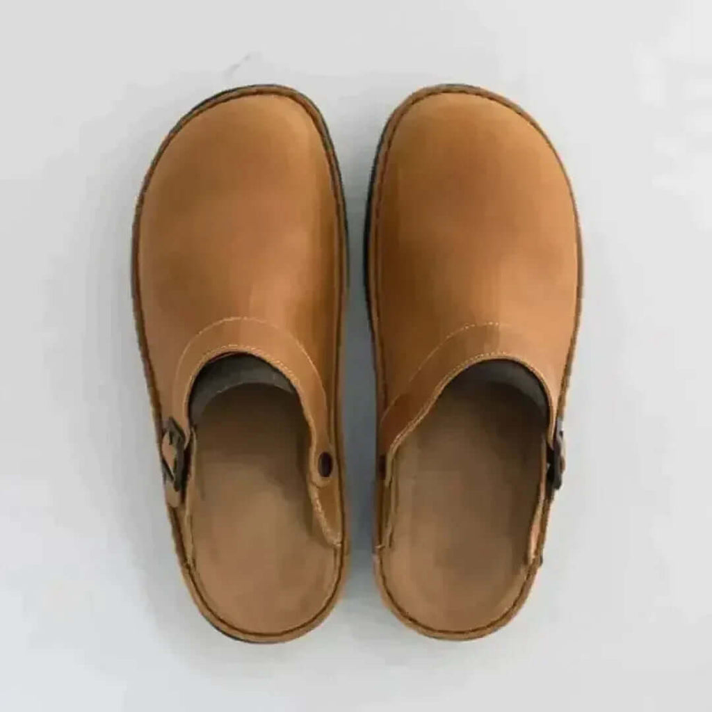 Chaussons en cuir femme