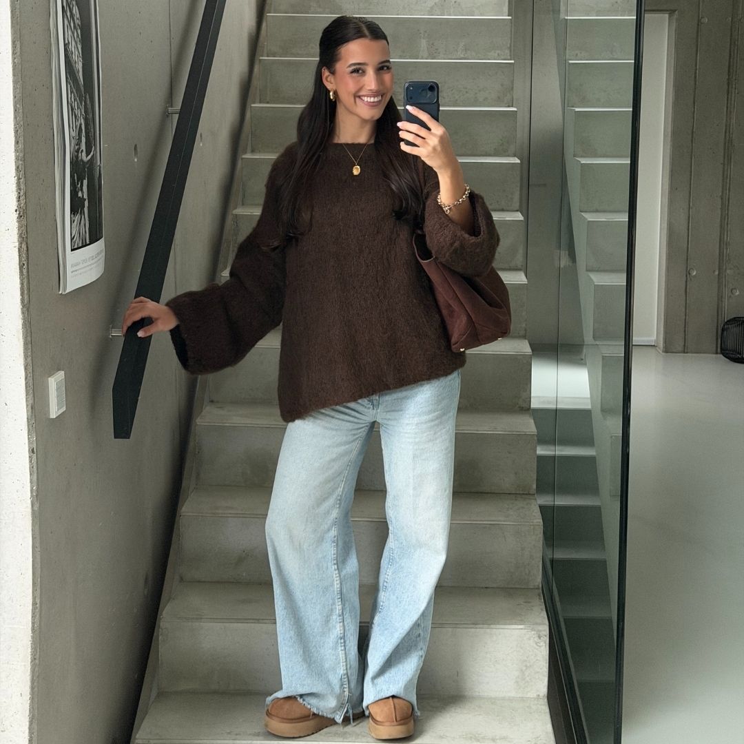 Pull à épaules dénudées ultra-doux en maille