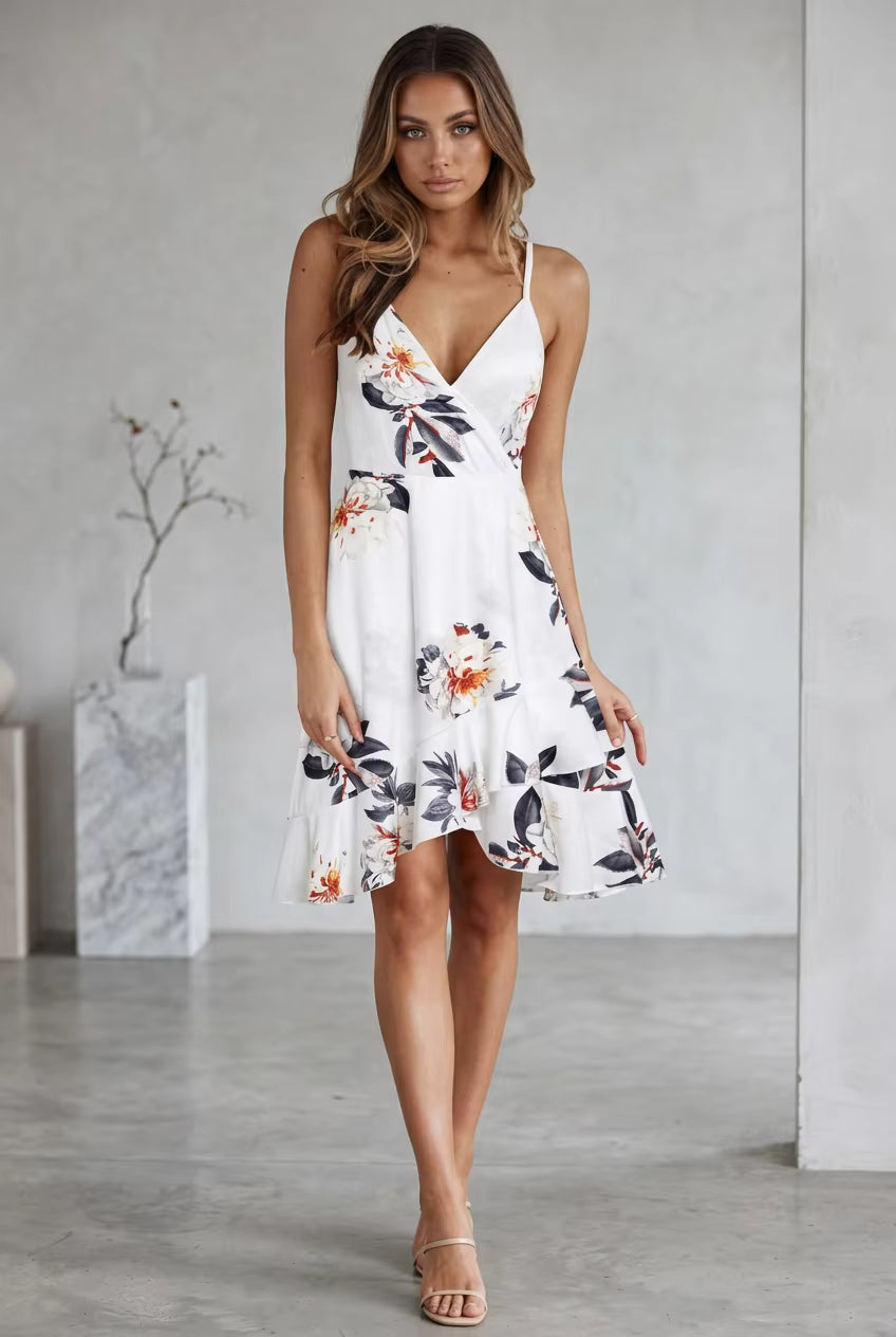 Robe d’Été Femme – Imprimé Floral, Décolleté en V, Bretelles Fines Ajustables & Volants Élégants