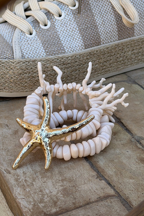 Bracelet double élastique perles beige effet corail étoile de mer dorée
