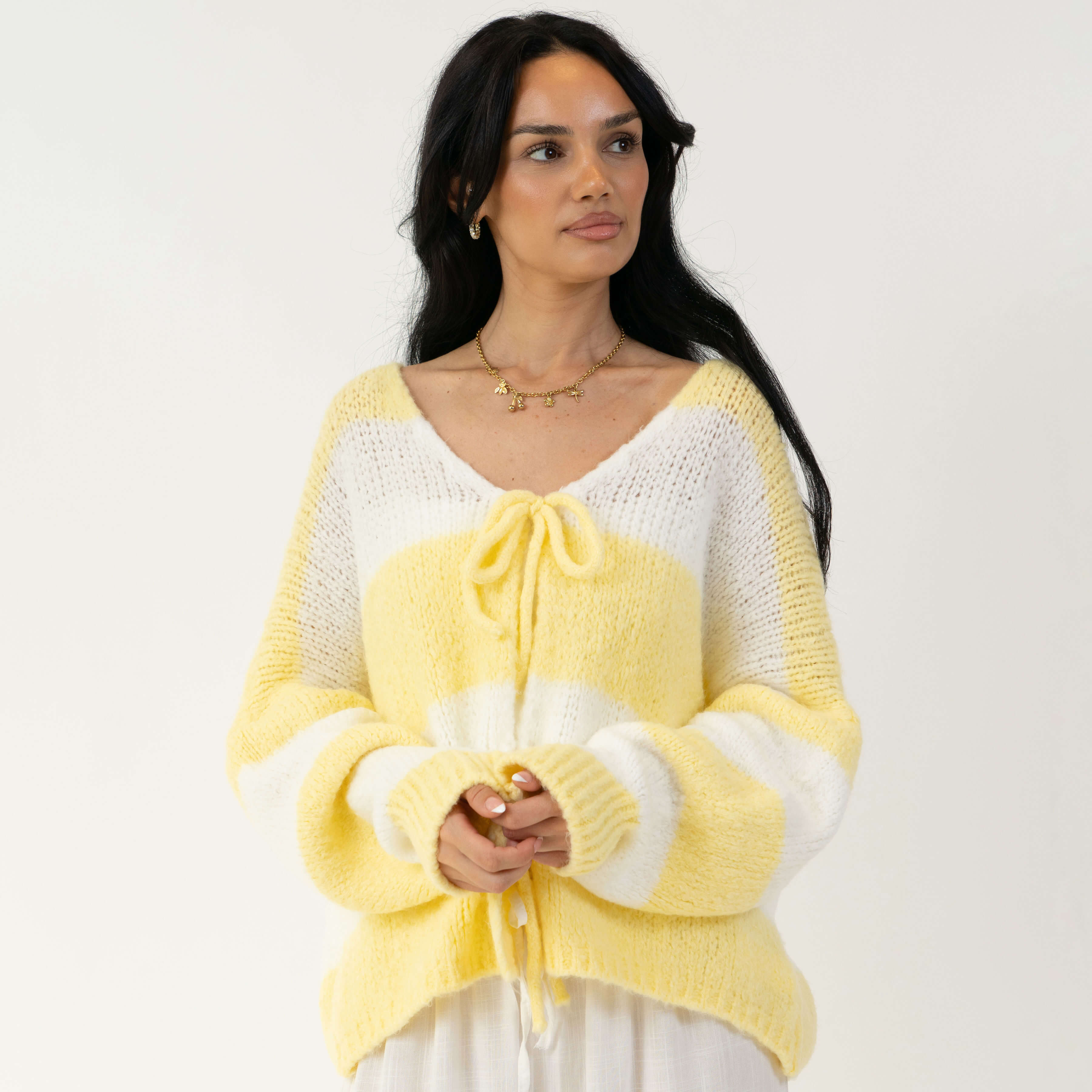 Cardigan à rayures, col en V et nœuds