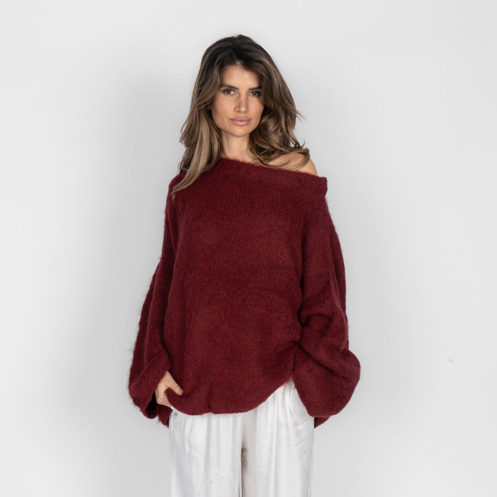 Pull à épaules dénudées ultra-doux en maille