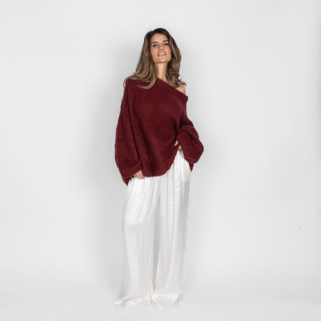 Pull à épaules dénudées ultra-doux en maille