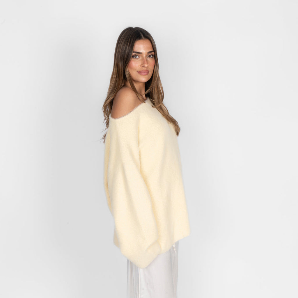 Pull ultra-doux à épaules dénudées pour tous les jours