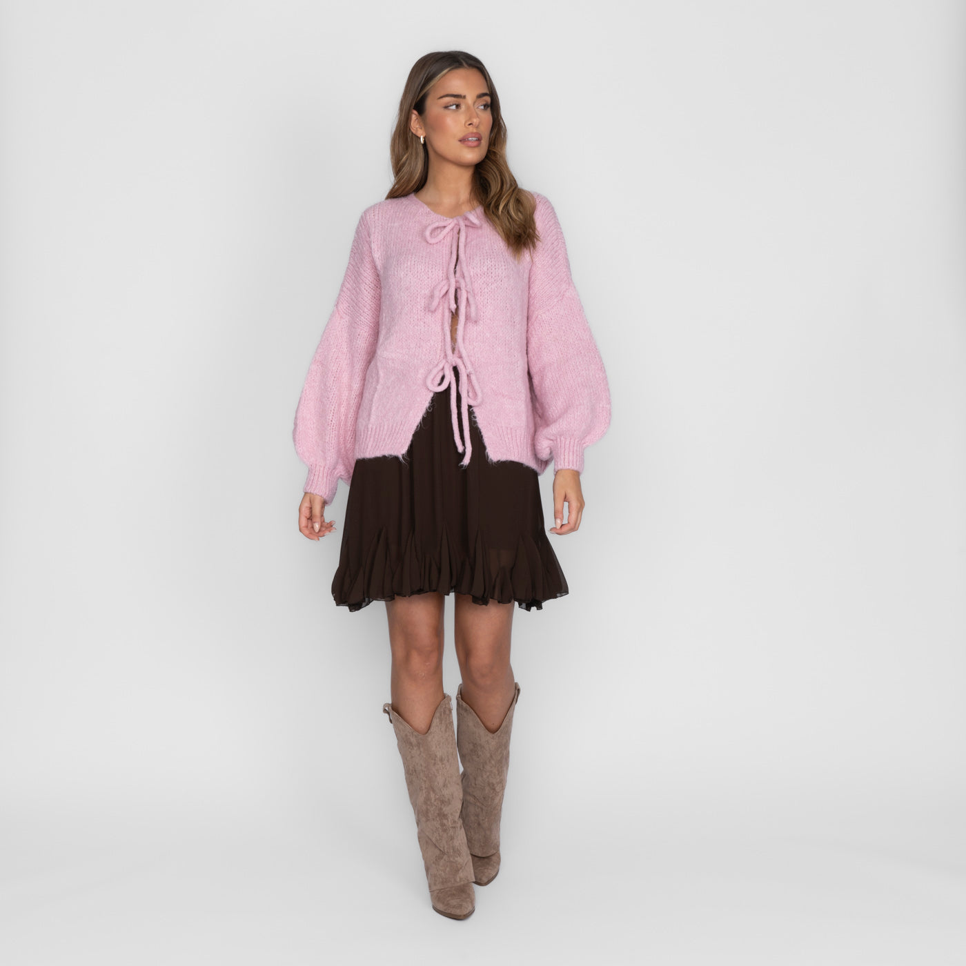 Cardigan oversize avec des nœuds