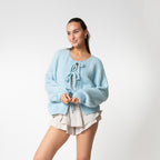 Cardigan oversize avec des nœuds